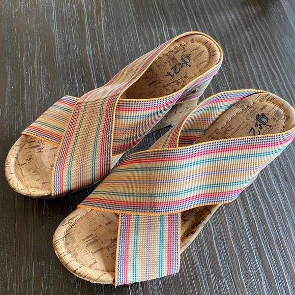 2/$20. Super cute, elastic crossover wedge heeled shoes by G 21 in size 6. - Picture 1 of 8